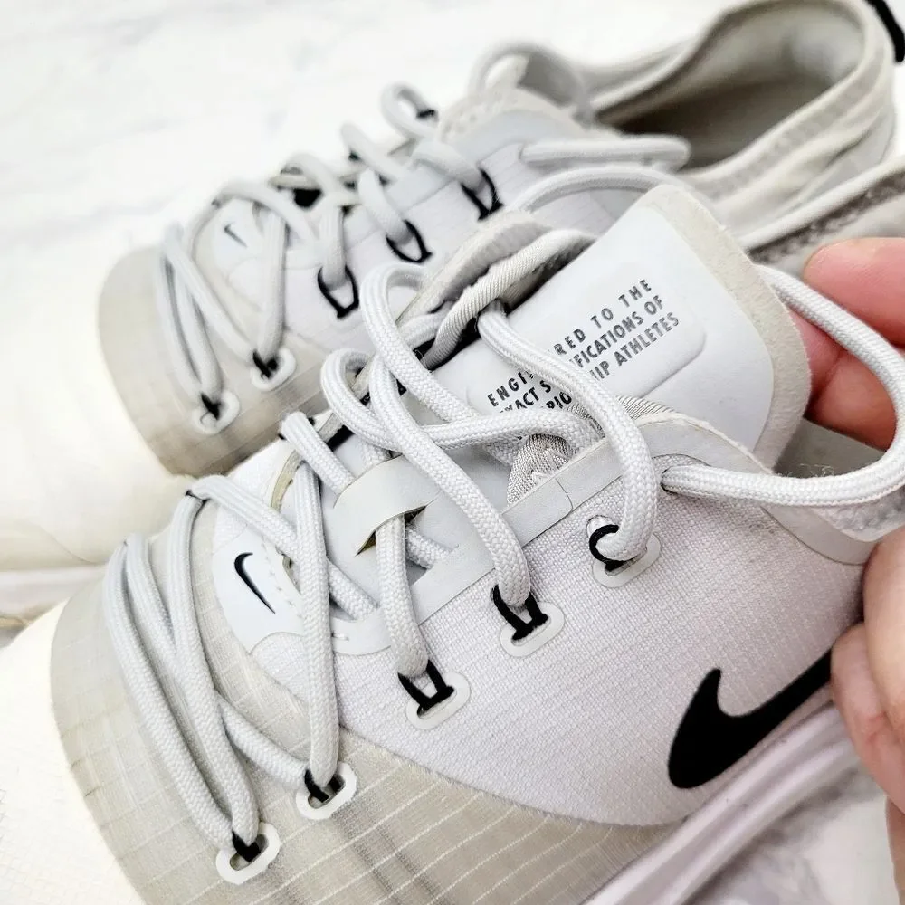 Nike White & Grey Sneakers Running Shoes Size: 5.5US - Picture 6 of 10